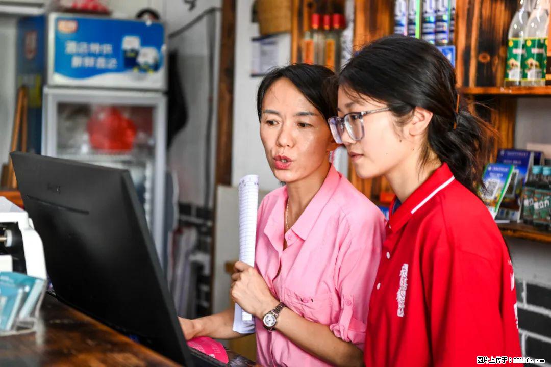 全网追的“扁担女孩”,找了一份暑假工,时薪12元 - 岳阳生活资讯 - 岳阳28生活网 yy.28life.com